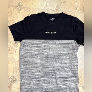 Young Men’s Hollister Black and Gray T-Shirt Sz Med.